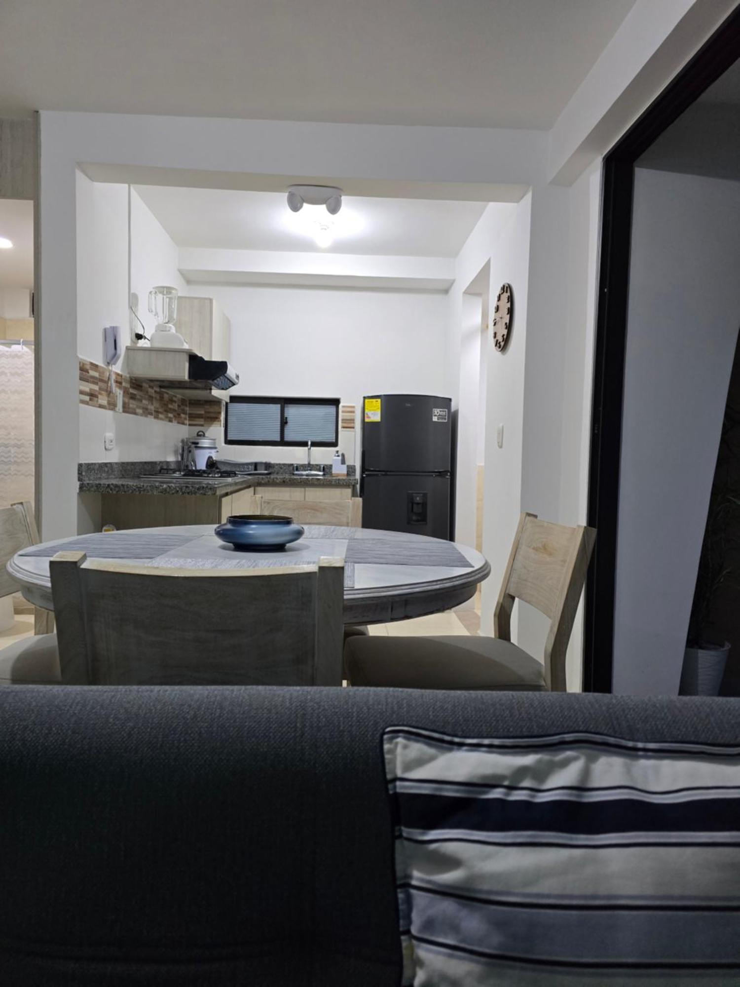 Apartamento Privado Vacacional A 5M Del Aeropuerto, 20 Minutos Del Parque Del Cafe Y Centro De Armenia Con 4 Piscinas, 3 Jacuzzi, Sauna By Molca Xperiences 3H Zewnętrze zdjęcie