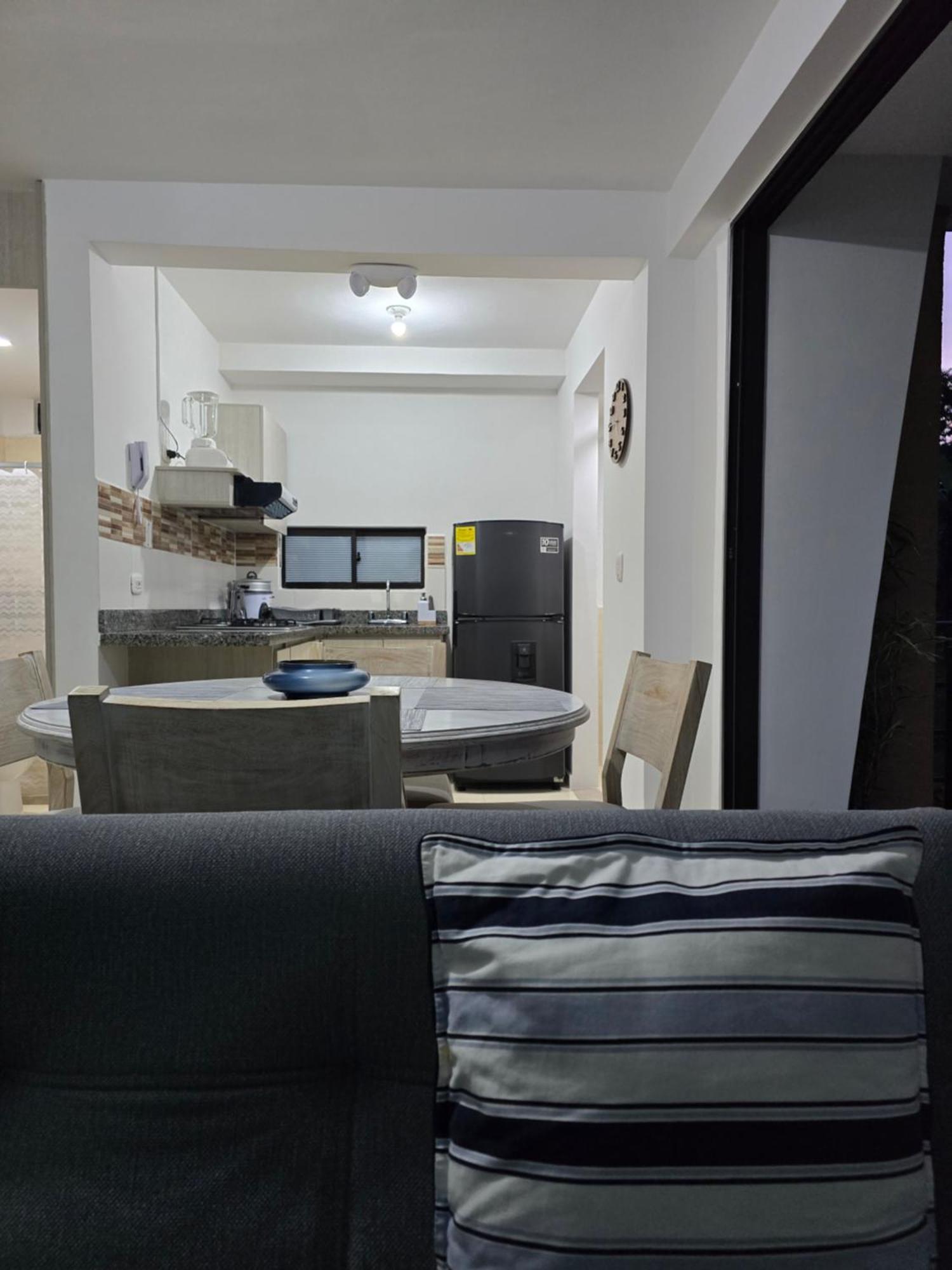 Apartamento Privado Vacacional A 5M Del Aeropuerto, 20 Minutos Del Parque Del Cafe Y Centro De Armenia Con 4 Piscinas, 3 Jacuzzi, Sauna By Molca Xperiences 3H Zewnętrze zdjęcie