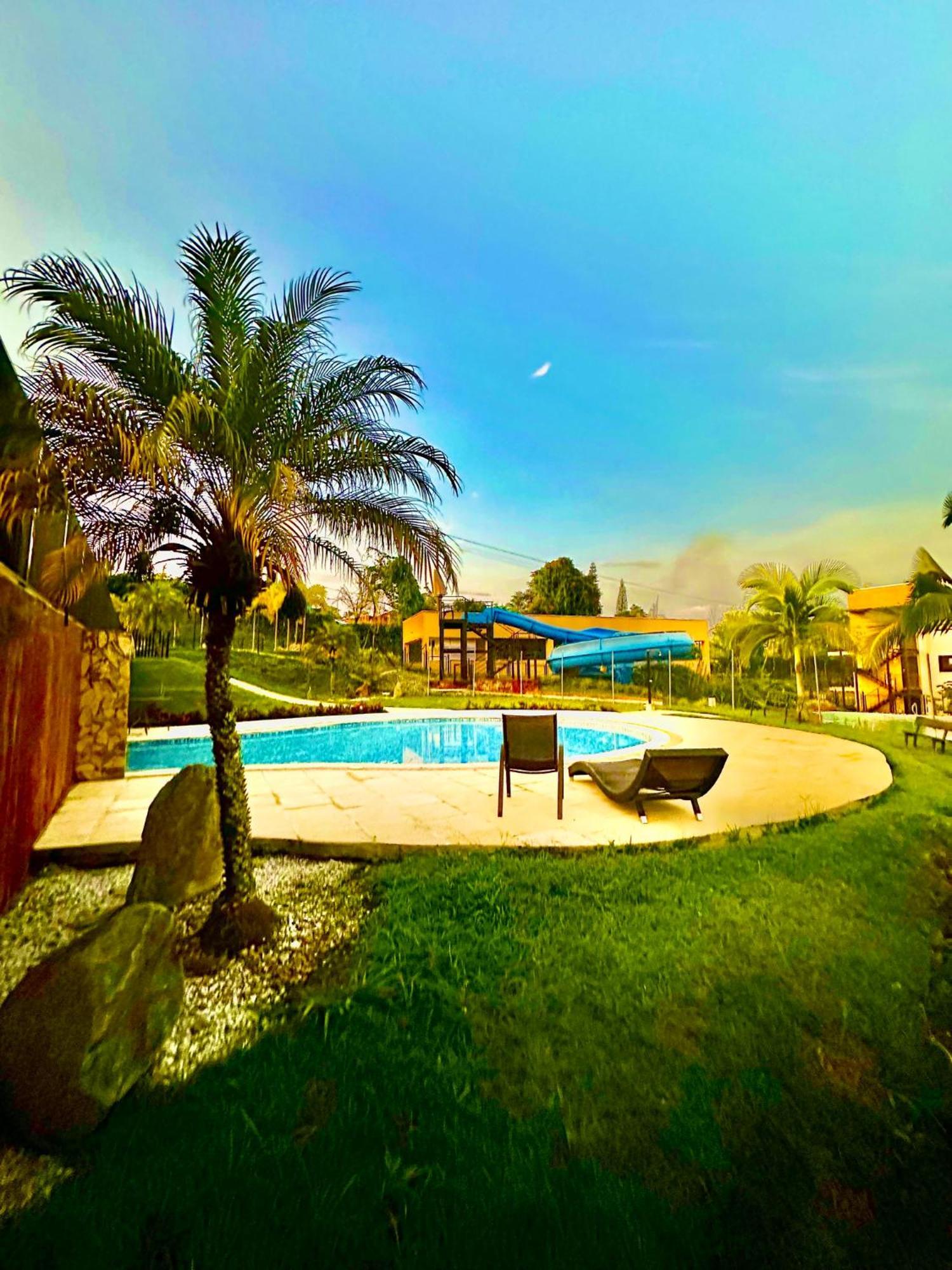 Apartamento Privado Vacacional A 5M Del Aeropuerto, 20 Minutos Del Parque Del Cafe Y Centro De Armenia Con 4 Piscinas, 3 Jacuzzi, Sauna By Molca Xperiences 3H Zewnętrze zdjęcie